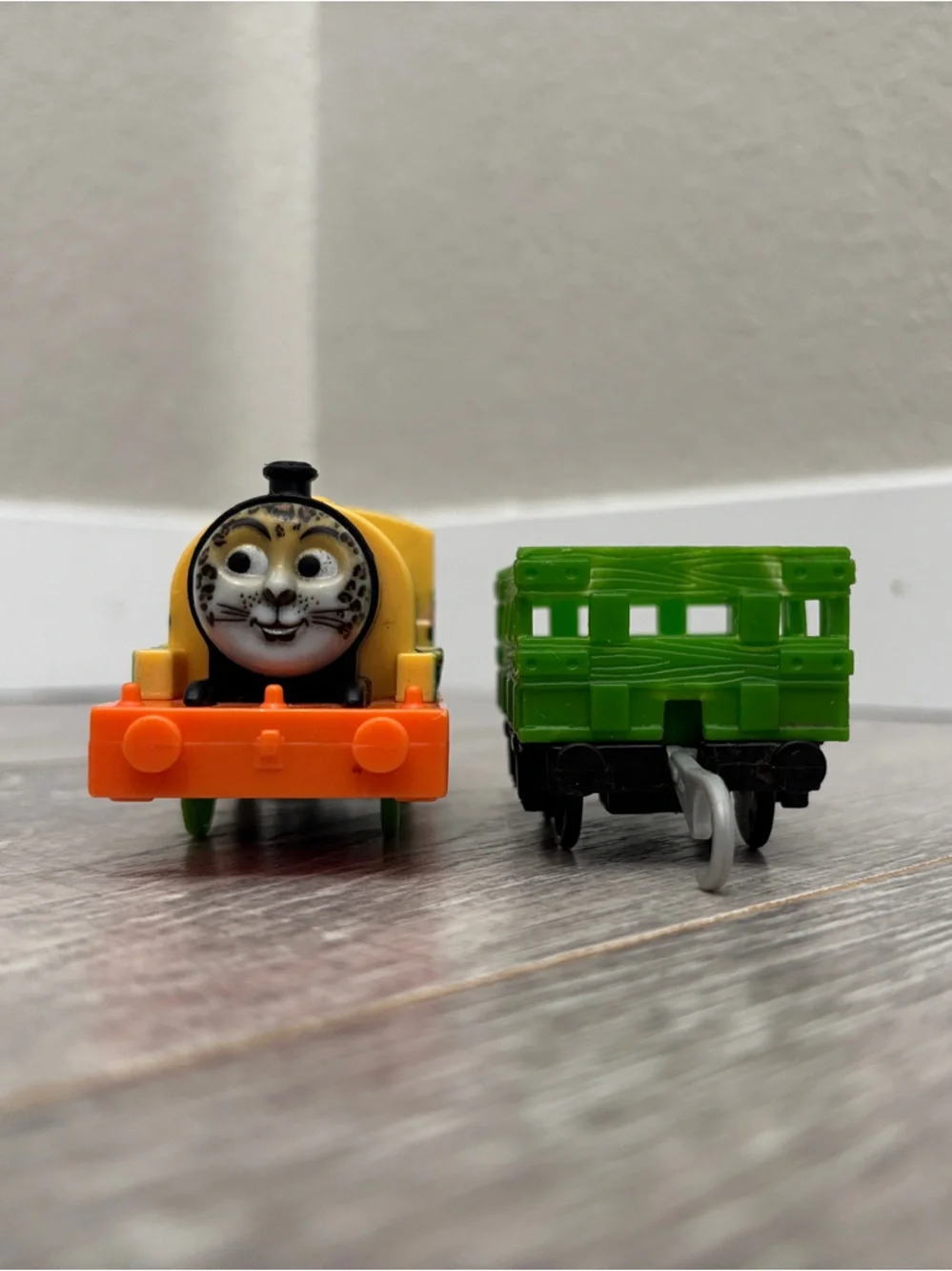 Animal Party Percy and Tender Motorized Trackmaster - Thomas & Friends WORKS!